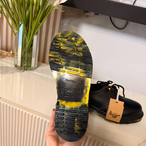 Dr. Martens Mens| Women's Black Leather Shoes with Yellow Accent Sole - Picture 4 of 8